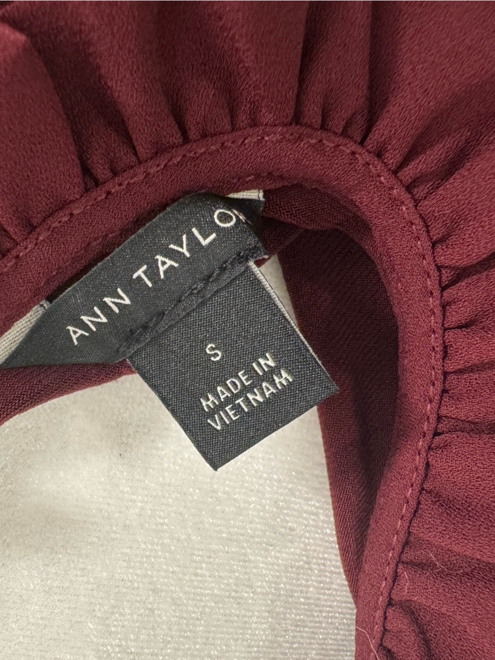 Ann Taylor Deep Burgundy Pearl-Button Ruffle Sleeve Blouse - Size Small - Picture 8 of 9